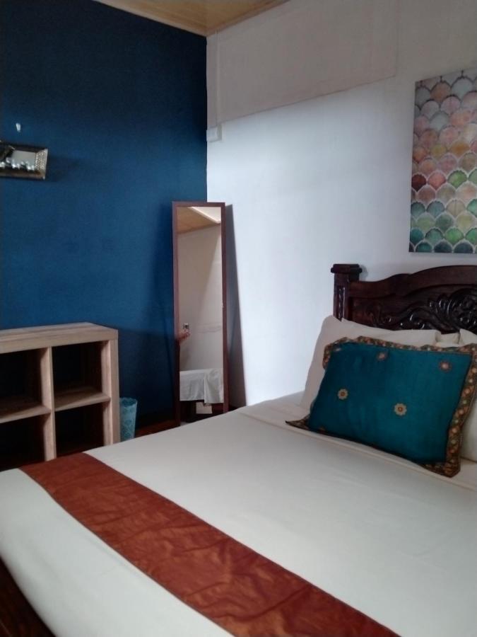 Lajuela Bnb & Hostel Alajuela Ngoại thất bức ảnh