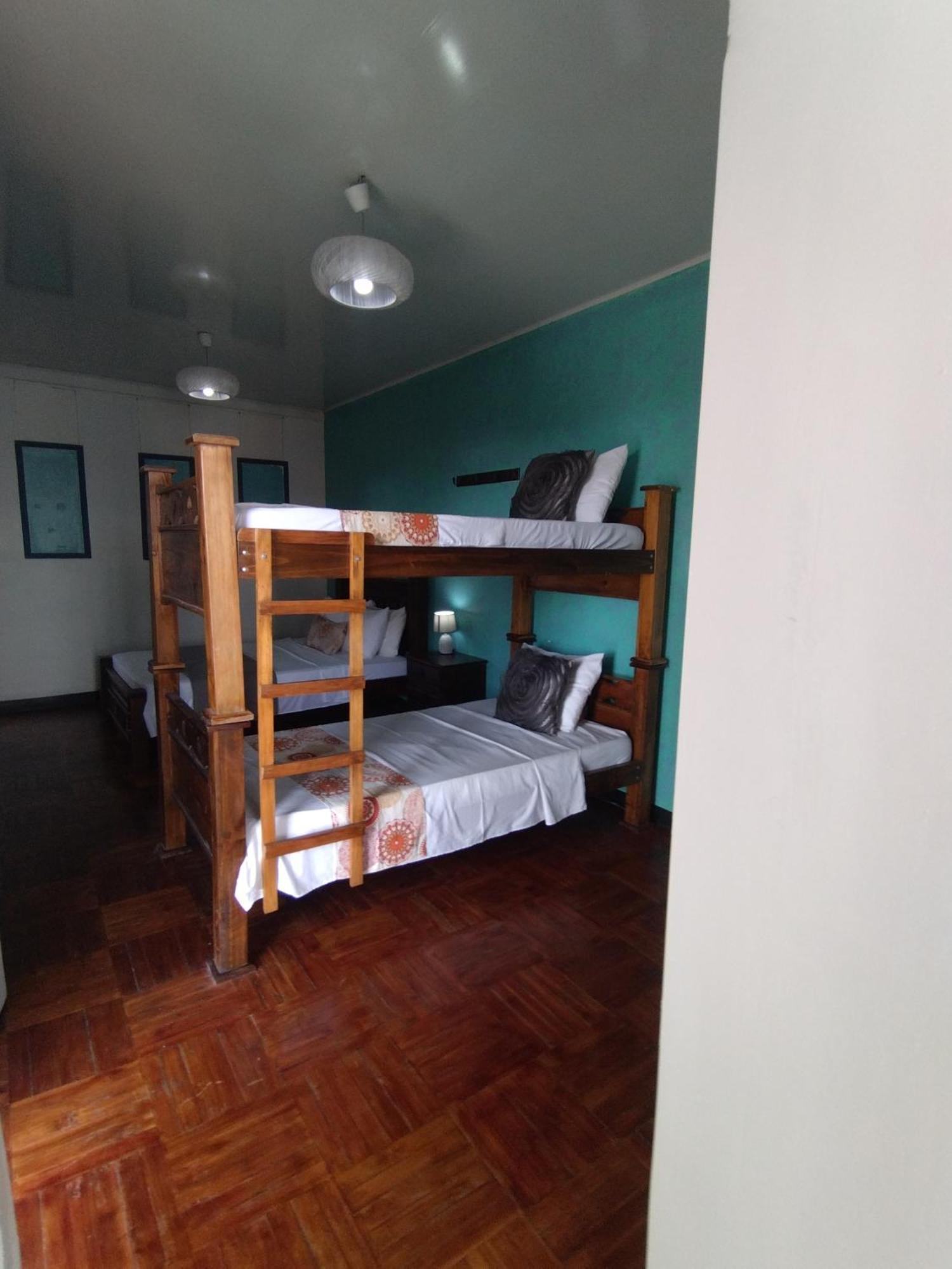 Lajuela Bnb & Hostel Alajuela Ngoại thất bức ảnh