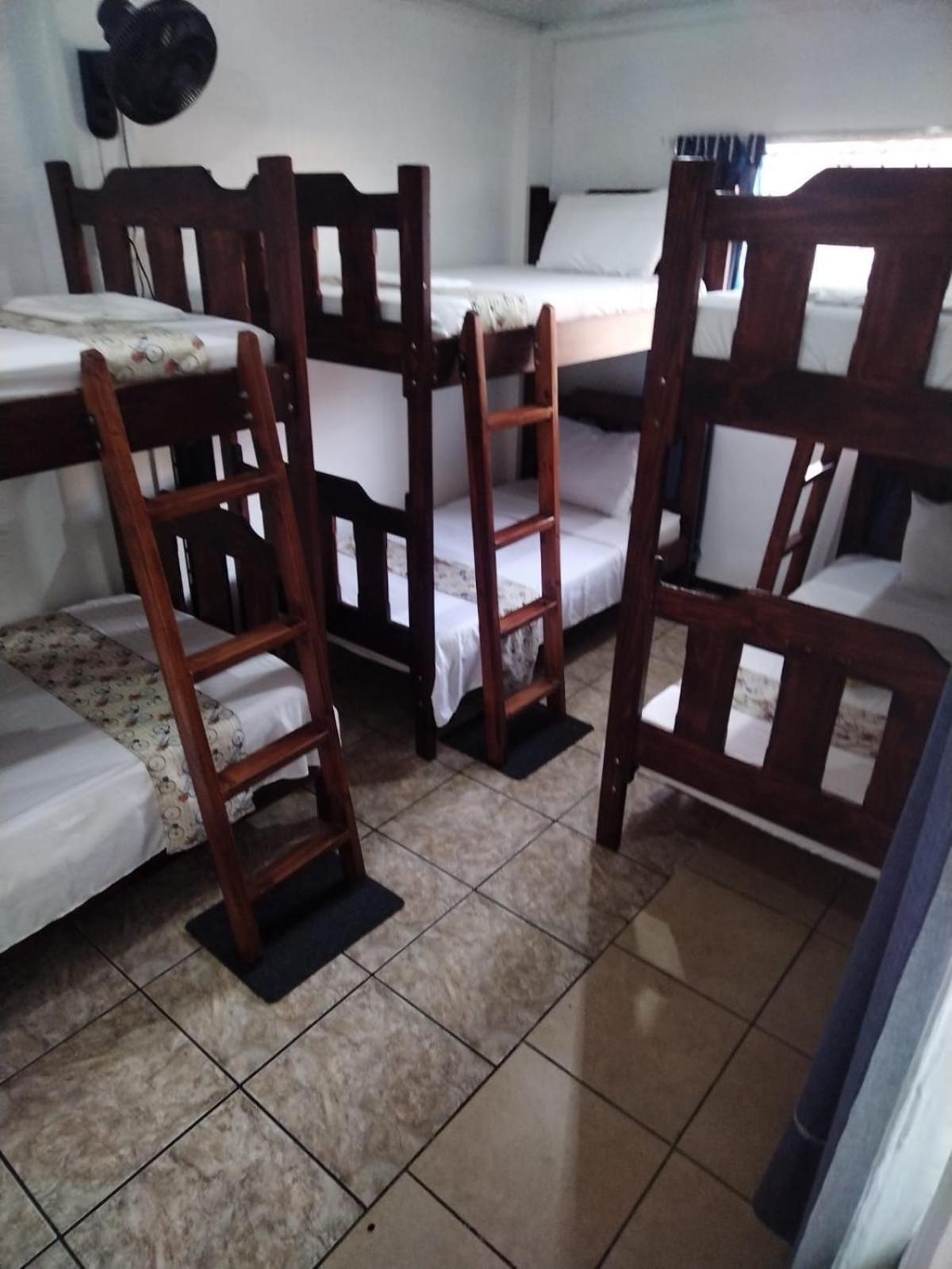 Lajuela Bnb & Hostel Alajuela Ngoại thất bức ảnh